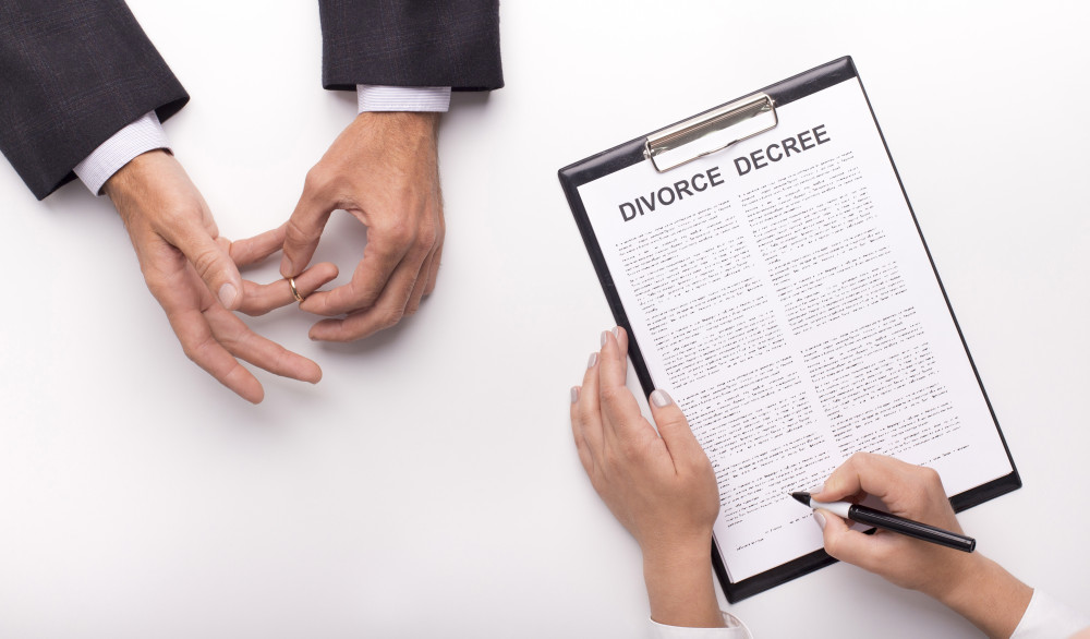 Les conséquences psychologiques du divorce sur les personnes assistées par un avocat