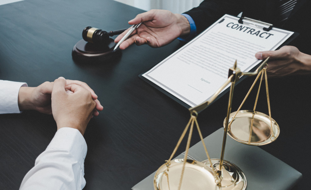 Le rôle crucial des médiateurs en matière de droit des assurances