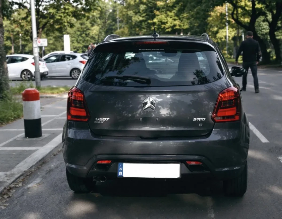 Déménagement et assurance automobile : Comprendre vos obligations déclaratives pour éviter les pièges